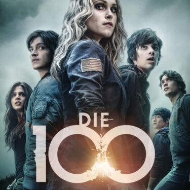 Buchcover von 'Die 100' von Kass Morgan mit fünf Charakteren in dramatischer Pose vor einem grauen Hintergrund.